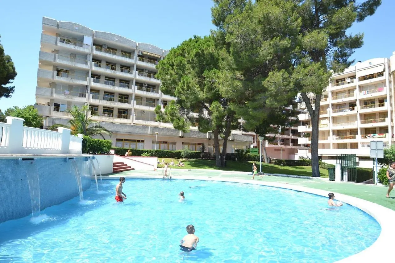 Moderno apartamento con piscina en playa Salou Apartamento 0*,  España