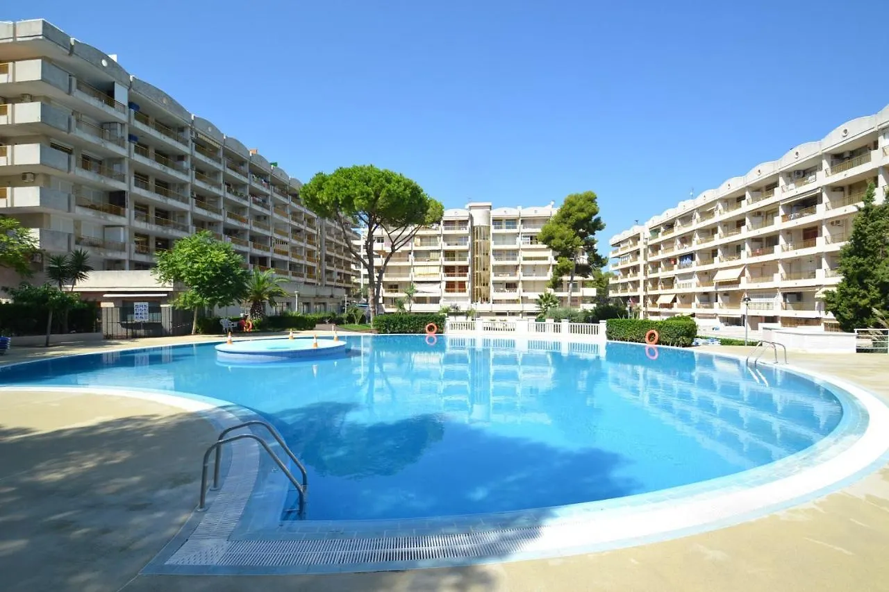 Moderno apartamento con piscina en playa Salou Apartamento España
